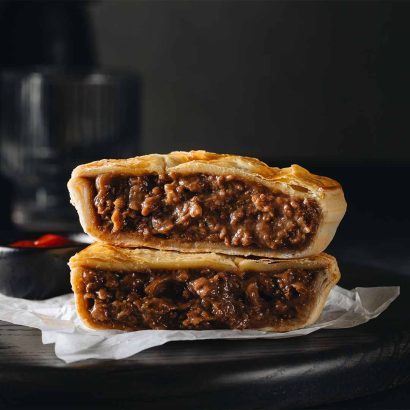 Pinjarra Bakery Beef Mince cross pie